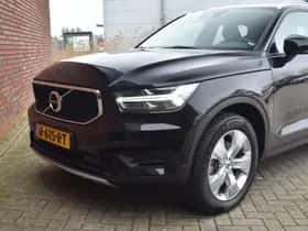 Volvo XC40 thumbnail 3