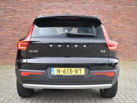 Volvo XC40 thumbnail 23