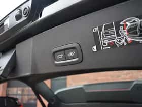 Volvo XC40 thumbnail 25