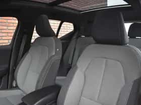 Volvo XC40 thumbnail 5