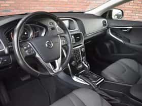 Volvo V40 (2017) thumbnail 6