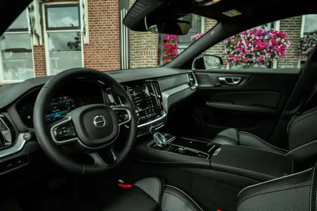 Volvo V60 (2026) thumbnail 5