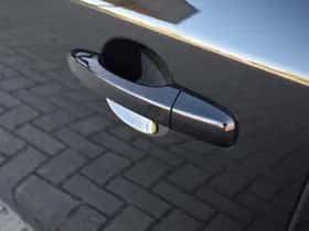 Volvo V60 (2018) thumbnail 14