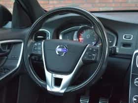 Volvo V60 (2018) thumbnail 16