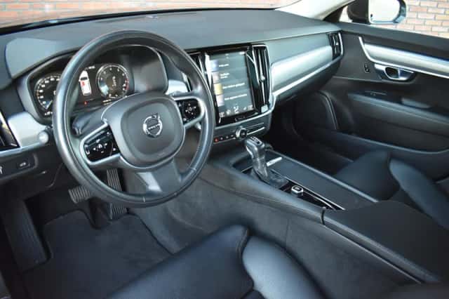 Volvo V90 (2018) thumbnail 6
