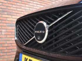Volvo XC60 (2025) thumbnail 36