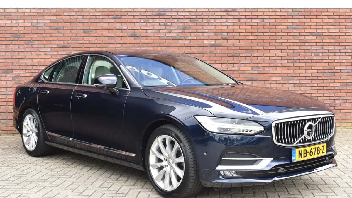Volvo S90 (2017) — foto 1