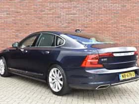 Volvo S90 (2017) thumbnail 2