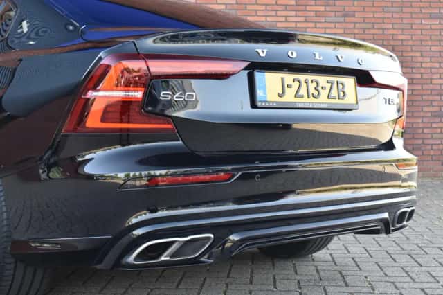 Volvo S60 (2019) thumbnail 6