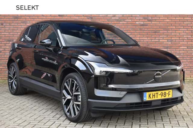 Volvo EX30 (2026) thumbnail 1