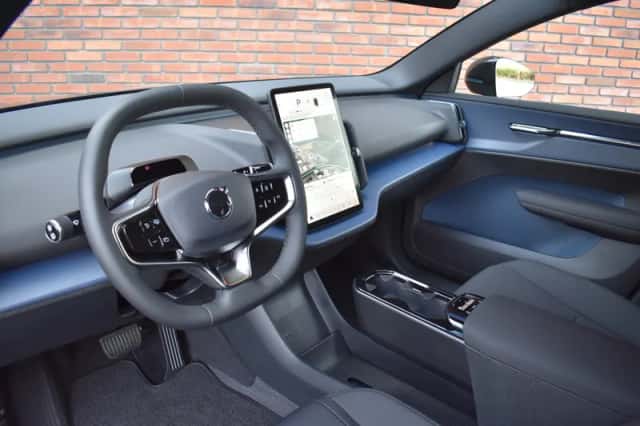Volvo EX30 (2026) thumbnail 5