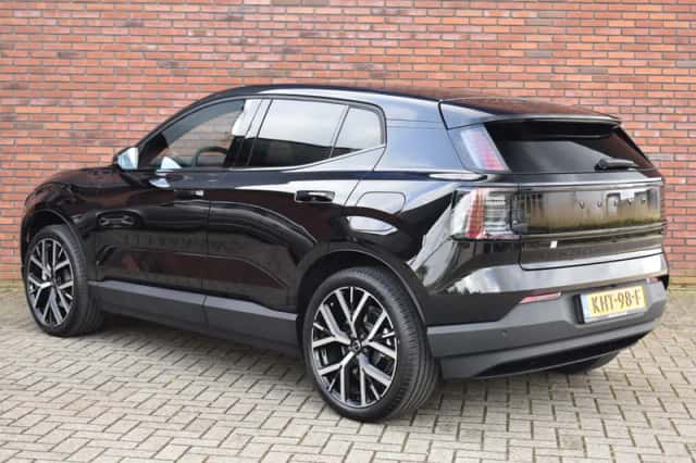 Volvo EX30 (2026) thumbnail 6