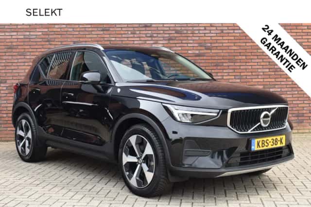 Volvo XC40 (2024) thumbnail 1