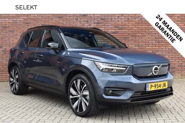 Volvo XC40 (2022) thumbnail 1