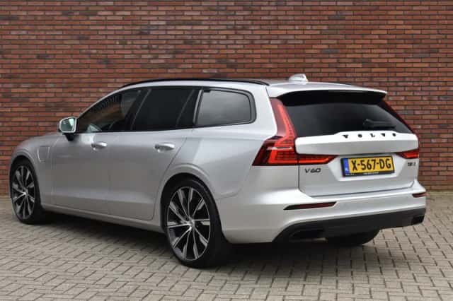 Volvo V60 (2020) thumbnail 4
