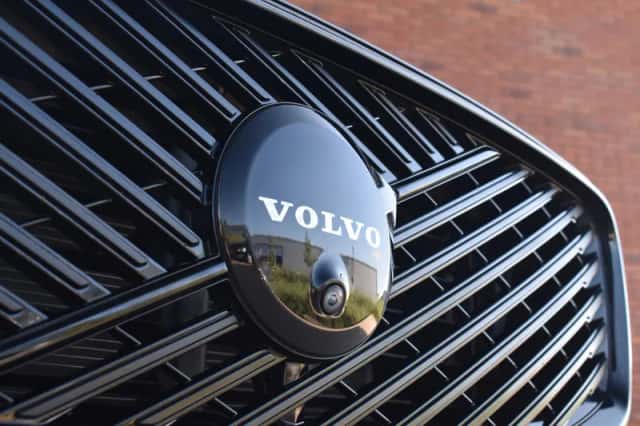 Volvo XC60 (2025) thumbnail 3