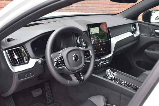Volvo XC60 (2026) thumbnail 6