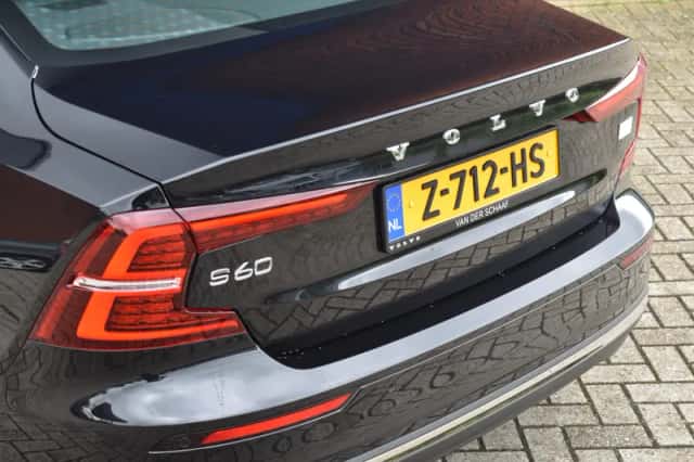 Volvo S60 (2024) thumbnail 6