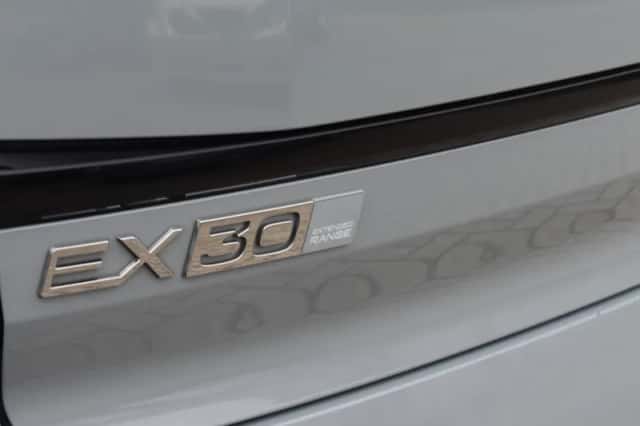 Volvo EX30 (2025) thumbnail 5