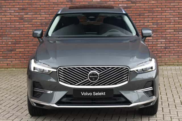 Volvo XC60 (2025) thumbnail 5