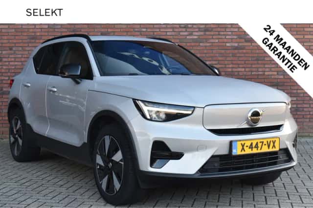 Volvo XC40 (2024) thumbnail 1