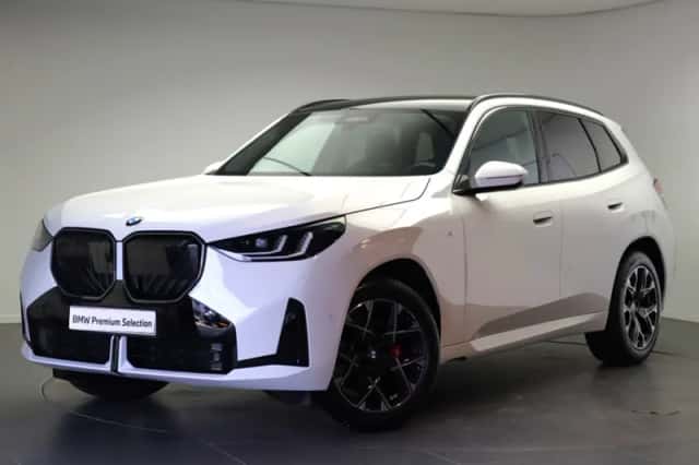 BMW X3 (2024) thumbnail 1
