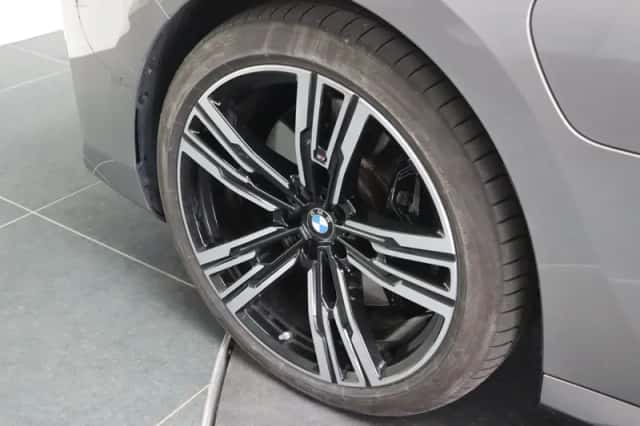 BMW 7-Serie (2023) thumbnail 6