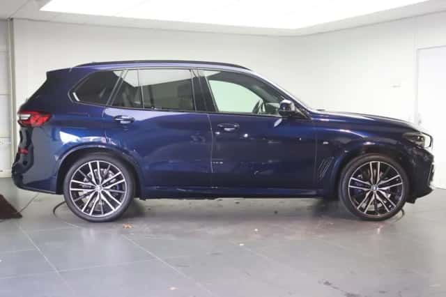 BMW X5 (2021) thumbnail 4