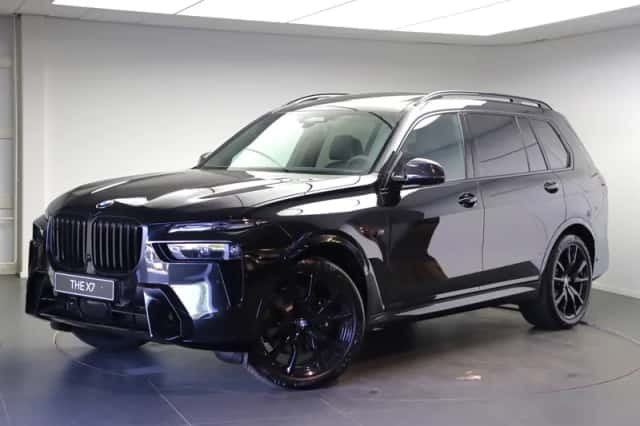 BMW X7 (2026) thumbnail 1