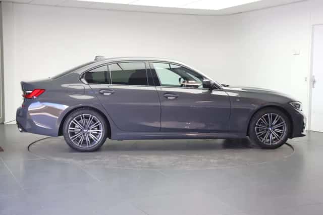 BMW 3-Serie (2022) thumbnail 4