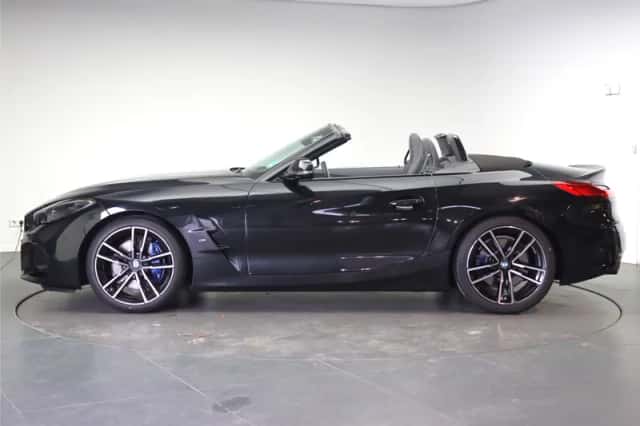 BMW Z4 (2025) thumbnail 3