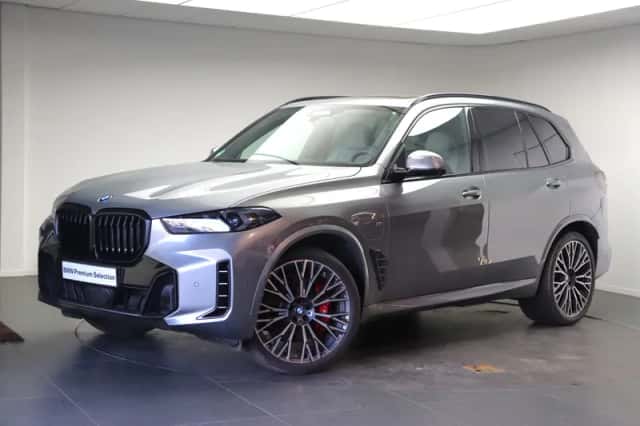 BMW X5 (2025) thumbnail 1