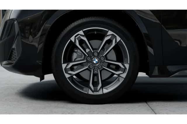 BMW iX1 (2026) thumbnail 6