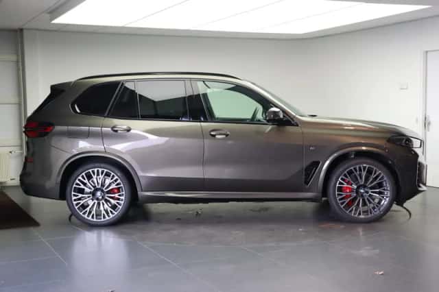 BMW X5 (2026) thumbnail 4