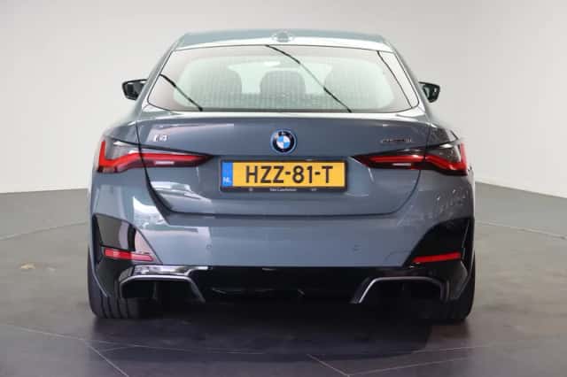 BMW i4 (2025) thumbnail 5