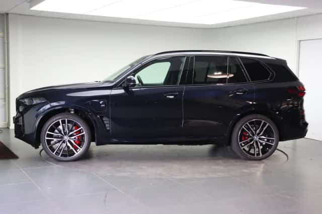 BMW X5 (2026) thumbnail 2