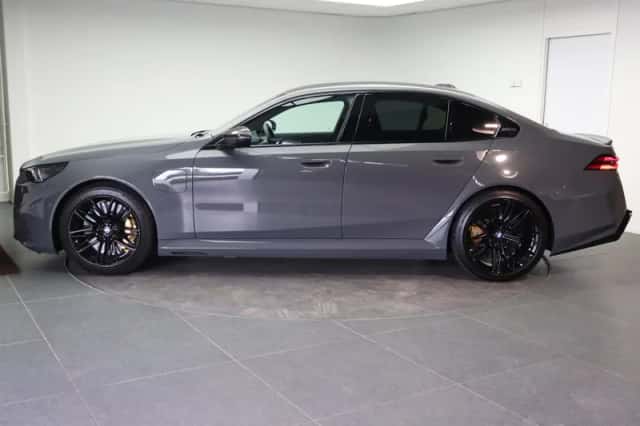 BMW M5 (2026) thumbnail 4