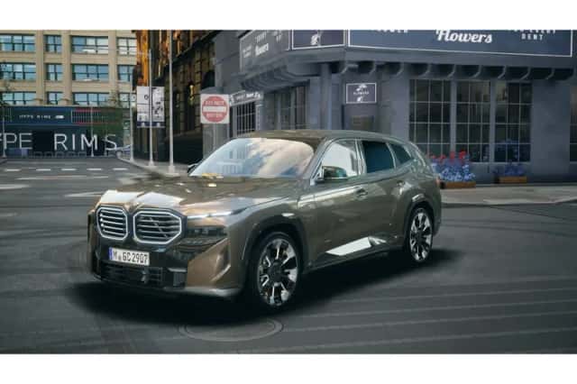 BMW XM (2026) thumbnail 1