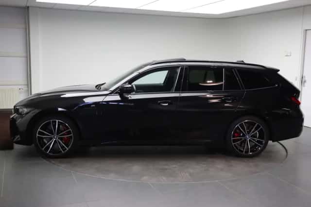 BMW 3-Serie (2024) thumbnail 6