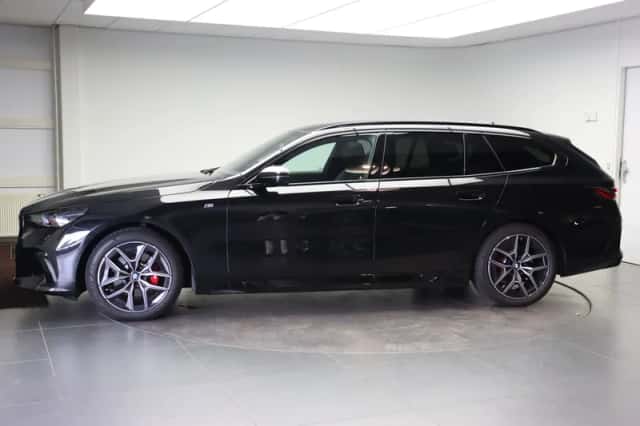 BMW 5-Serie (2025) thumbnail 2