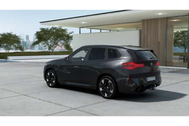 BMW X3 (2026) thumbnail 2
