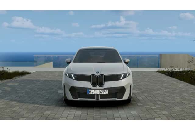 BMW iX3 (2026) thumbnail 3