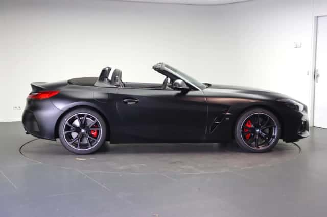 BMW Z4 (2026) thumbnail 5