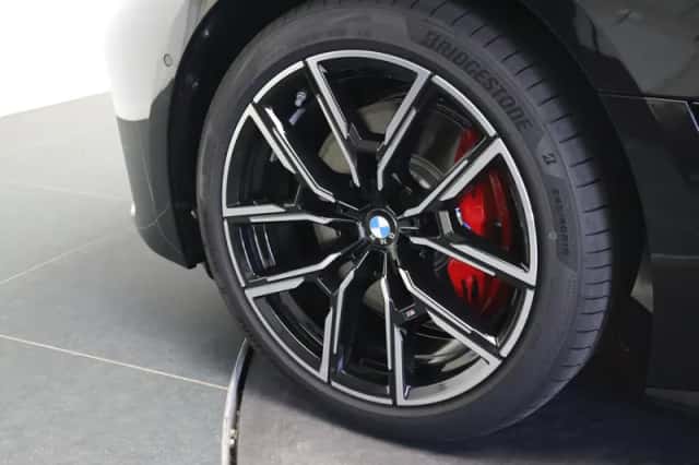 BMW i4 (2026) thumbnail 6