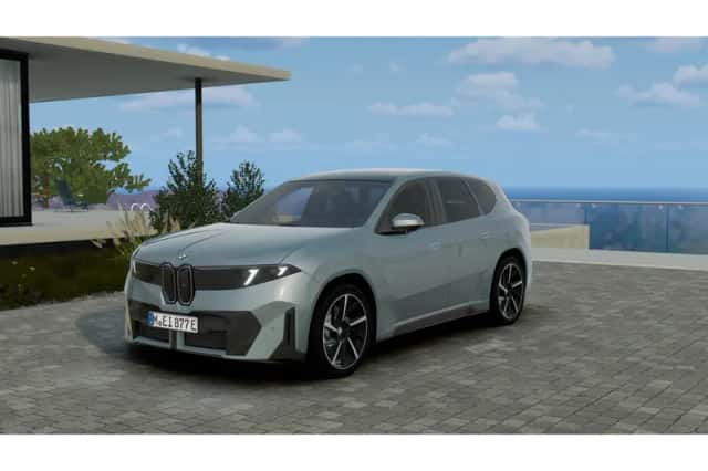 BMW iX3 (2026) thumbnail 1
