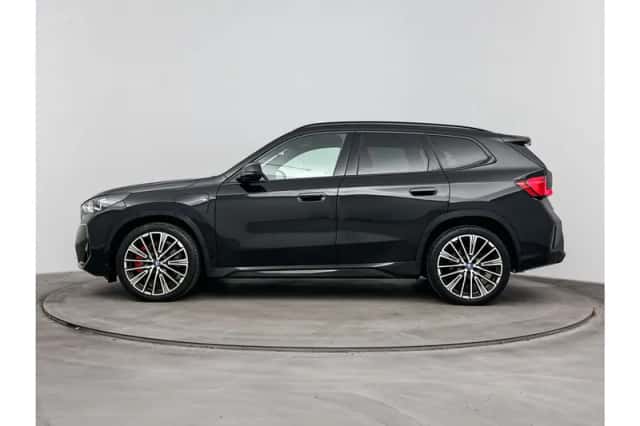 BMW X1 (2024) thumbnail 2