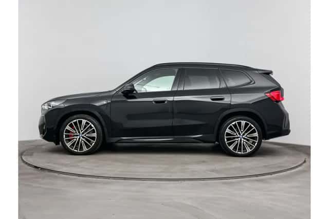 BMW X1 (2024) thumbnail 2