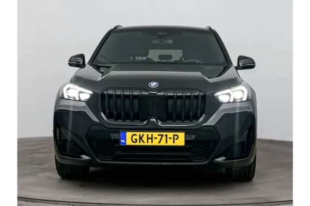 BMW X1 (2024) thumbnail 5
