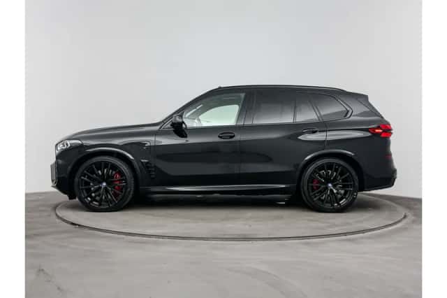 BMW X5 (2024) thumbnail 2