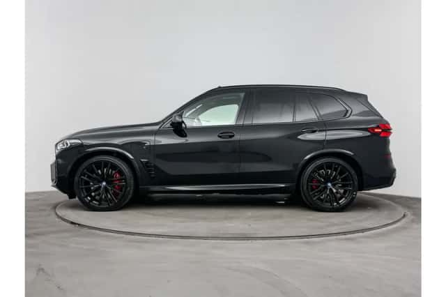 BMW X5 (2024) thumbnail 2